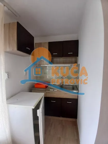 Babičkog odreda | 4zida.rs