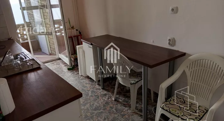 Četvoroiposoban stan | 4zida