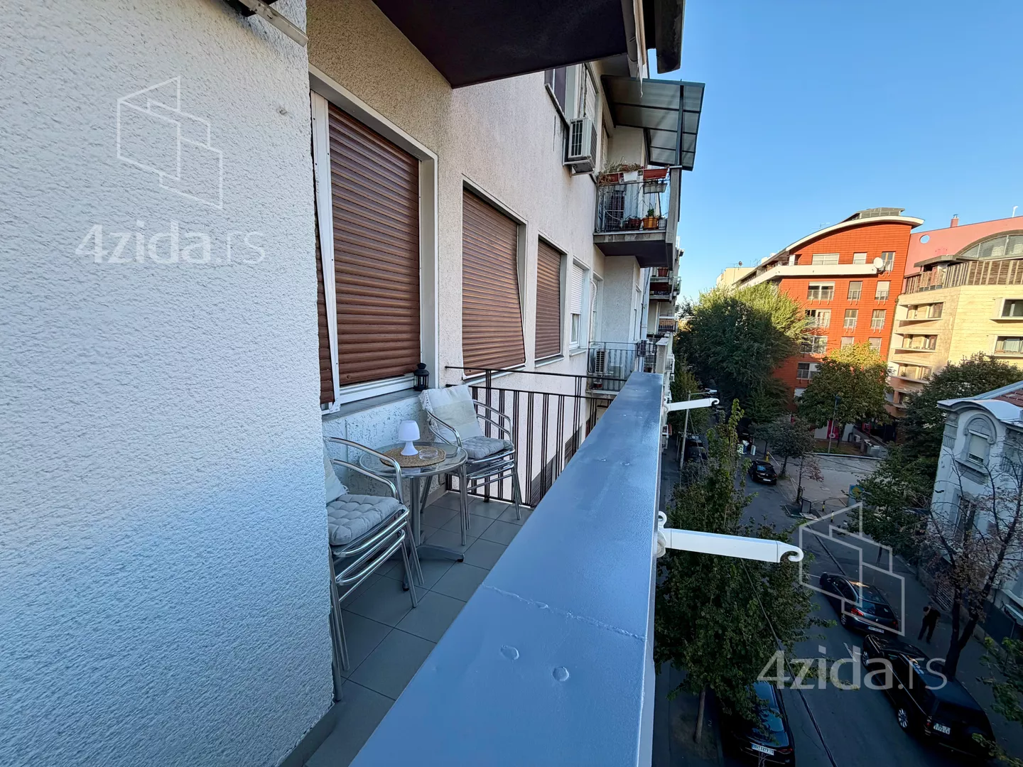 Troiposoban stan | 4zida