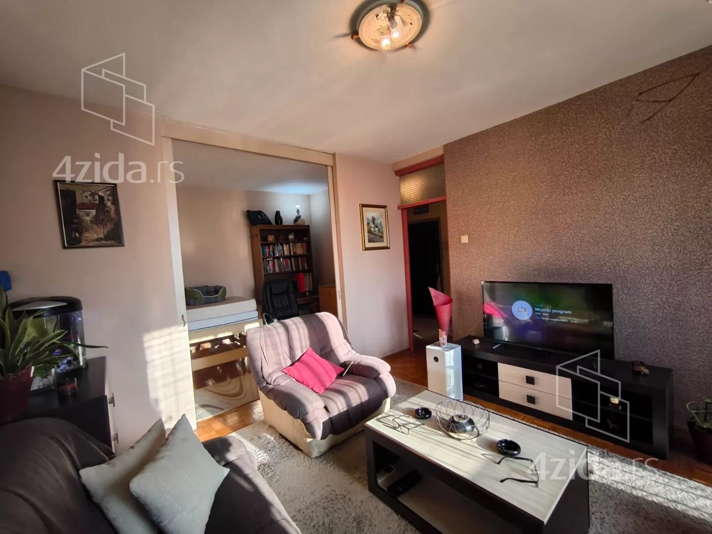 Dvoiposoban stan | 4zida