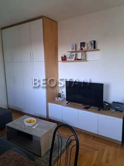 Vojvode Vlahovića Voždovac | 4zida.rs