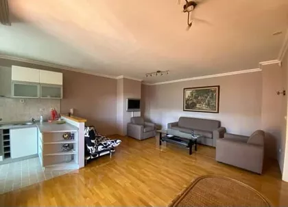 Karađorđeva | 4zida.rs