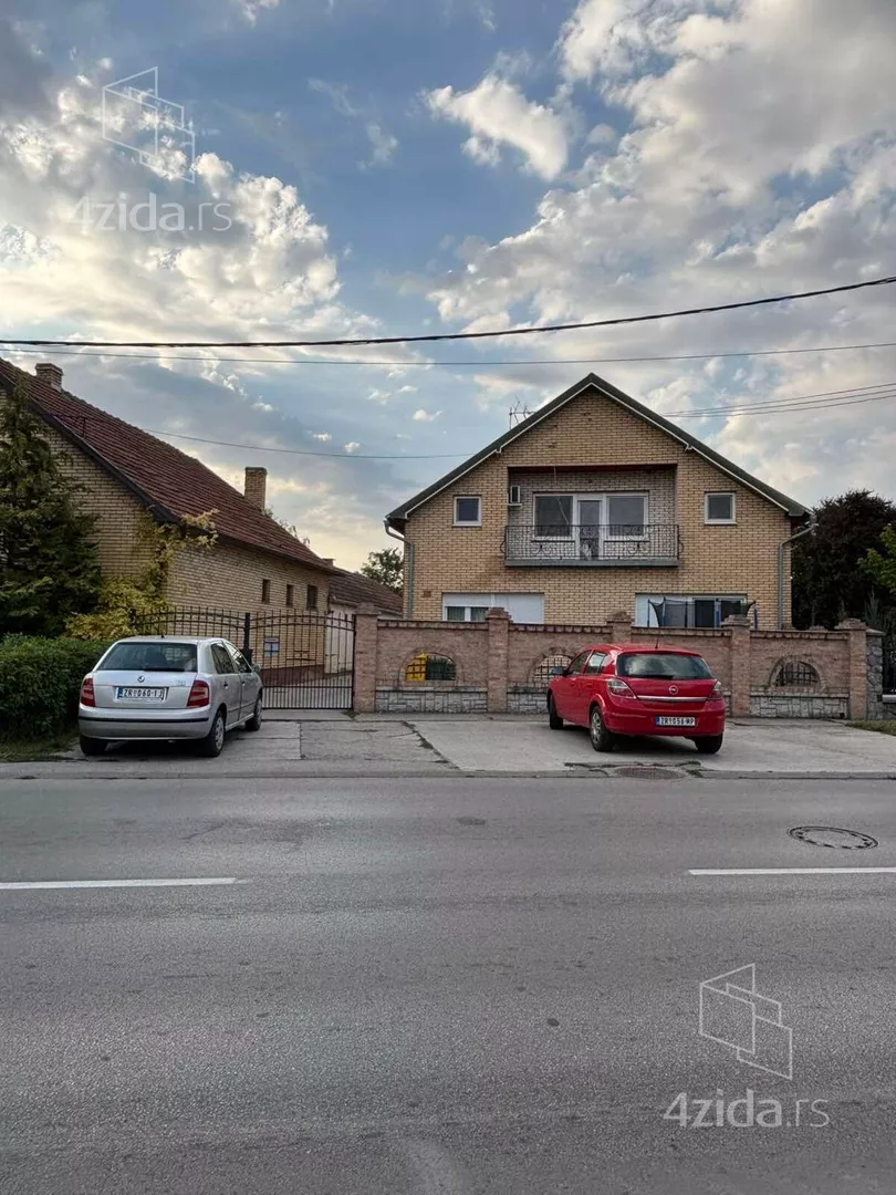 4-etažna kuća | 4zida