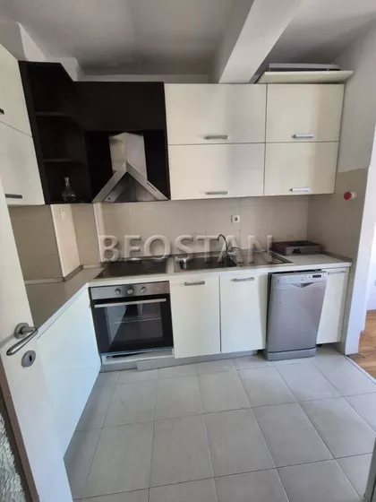 Partizanskih Avijacija | 4zida.rs