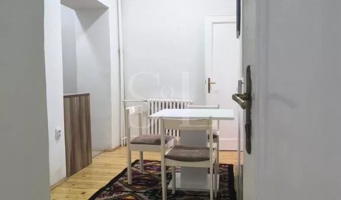 Šestosoban stan | 4zida