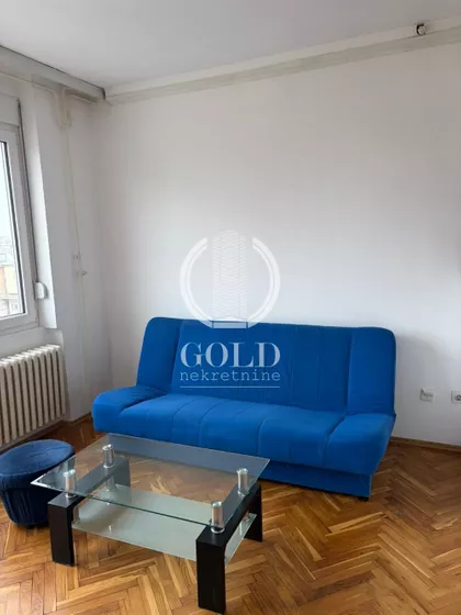 Maksima Gorkog | 4zida.rs