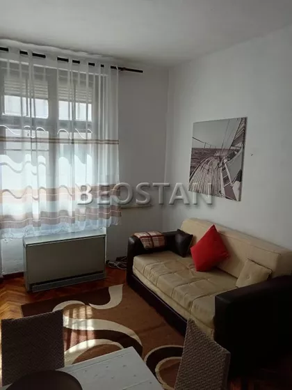 Hadži Prodanova | 4zida.rs