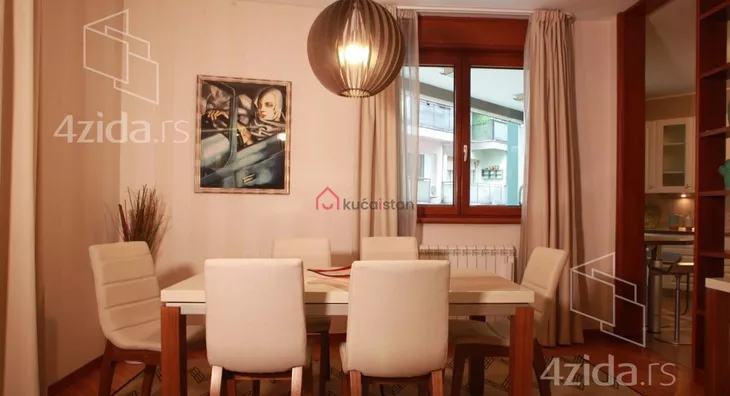 Petosoban stan | 4zida