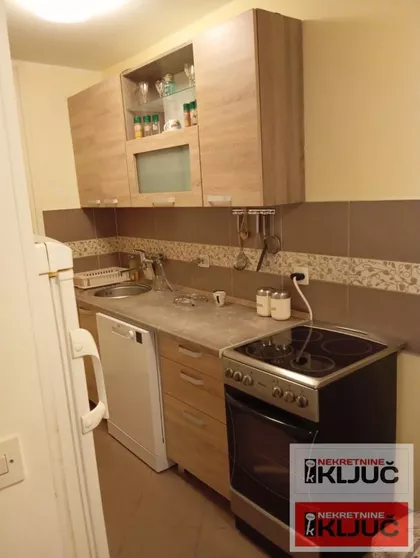 Novo Naselje | 4zida.rs