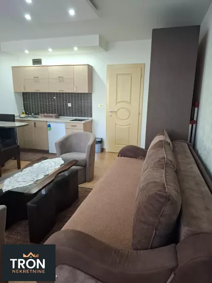 Nemanjina | 4zida.rs