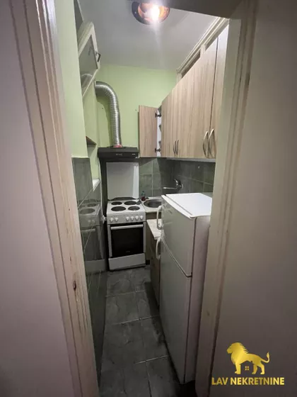 BRAĆE MOGIN | 4zida.rs