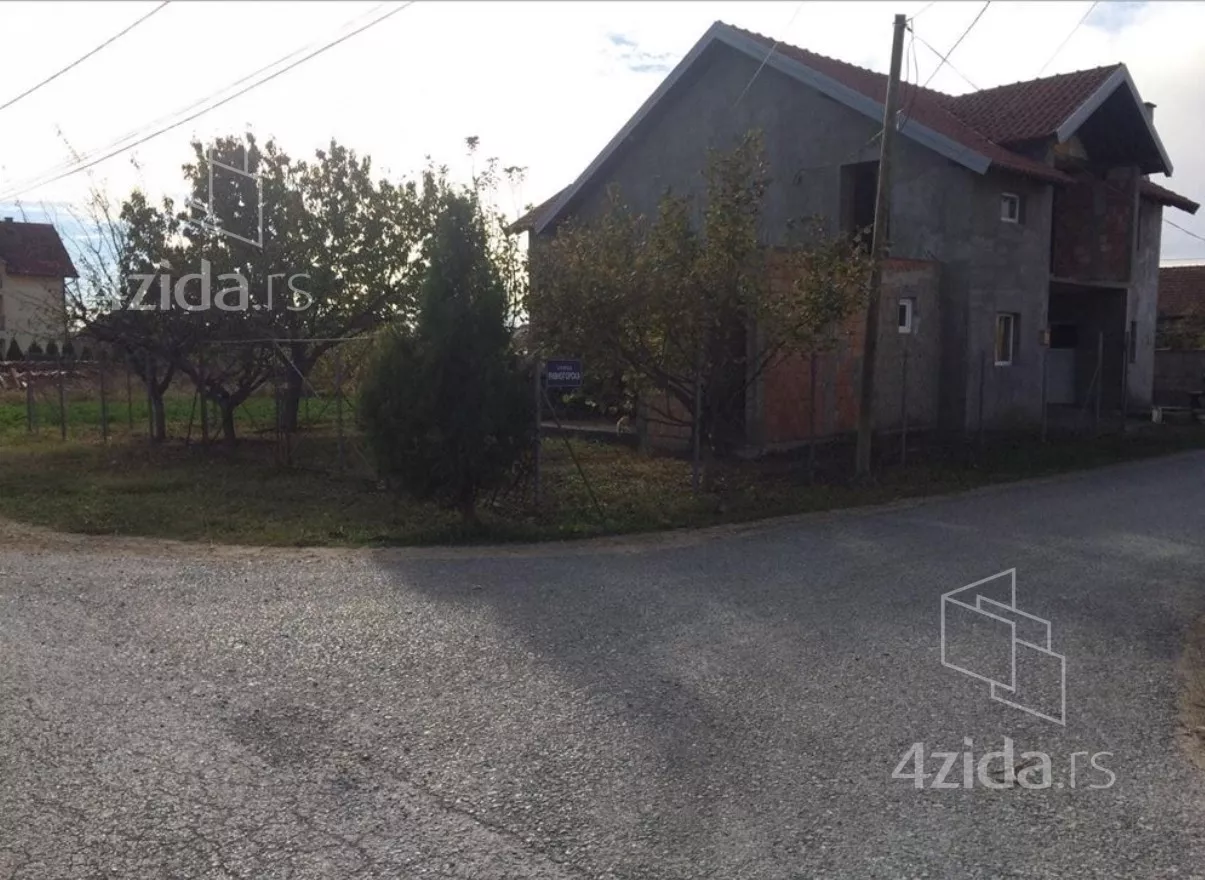 2-etažna kuća | 4zida