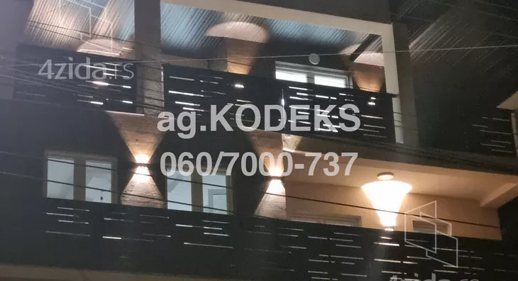 Četvoroiposoban stan | 4zida