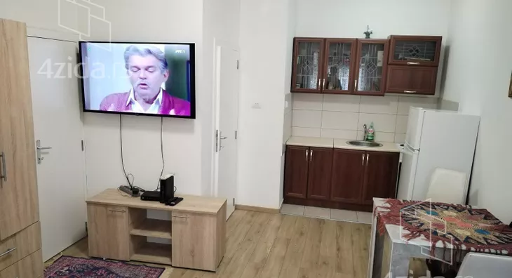 Garsonjera | 4zida