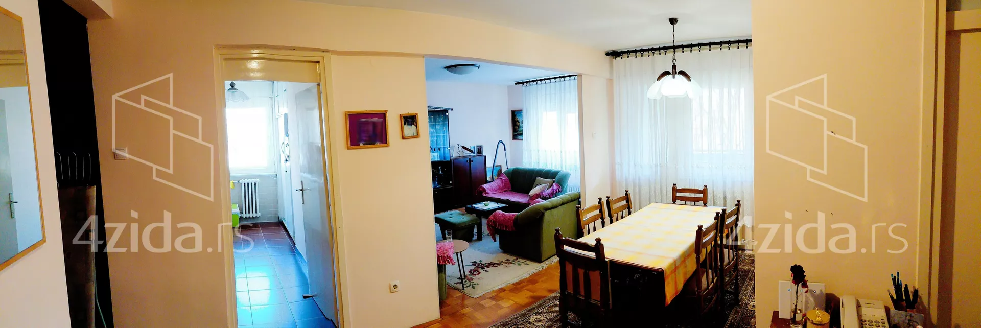 Trosoban stan | 4zida