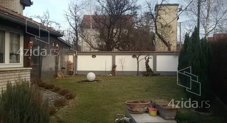Kuća | 4zida