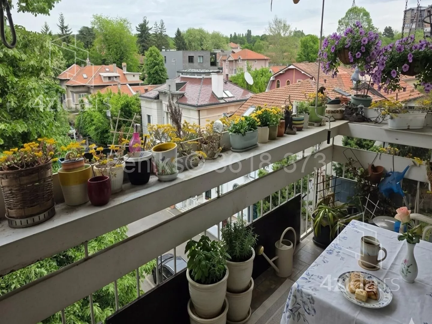 Troiposoban stan | 4zida