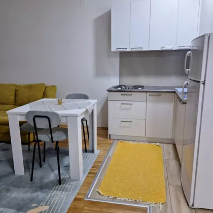 Hadži Ruvimova | 4zida.rs