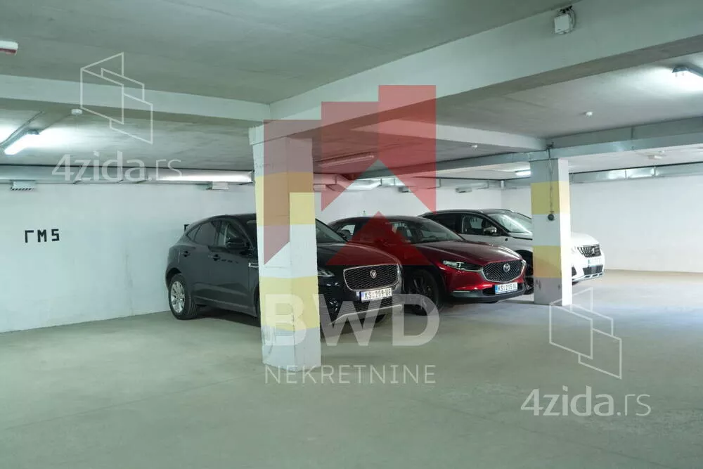 Garaža | 4zida