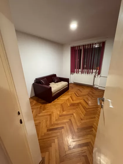 Ruže Šulman 15 | 4zida.rs