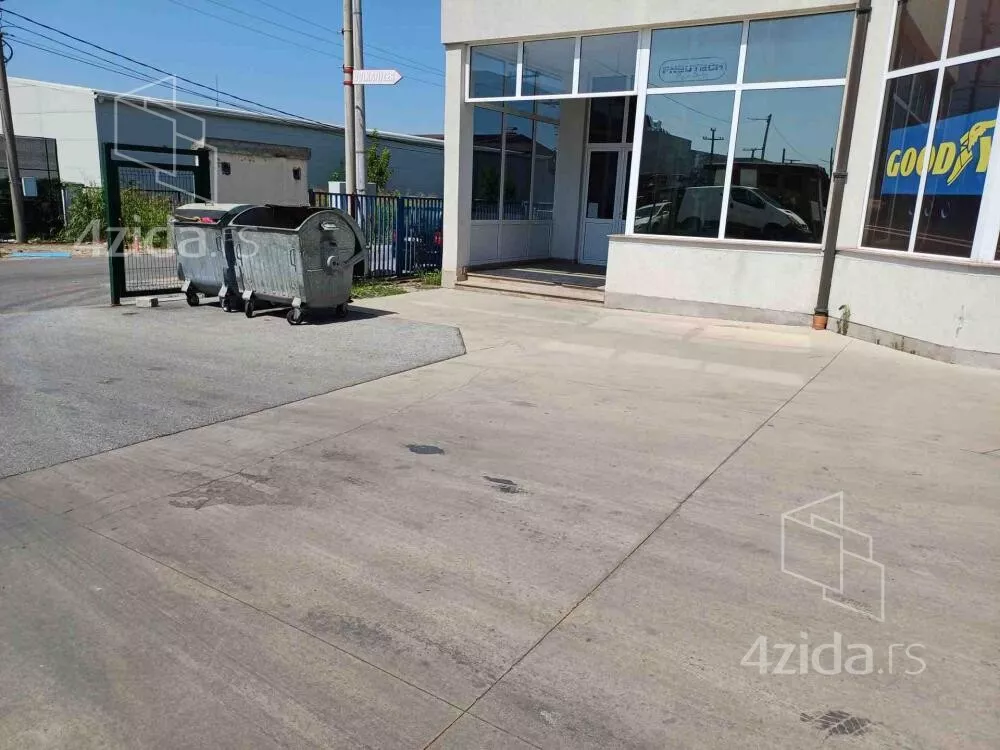 Poslovni prostor | 4zida