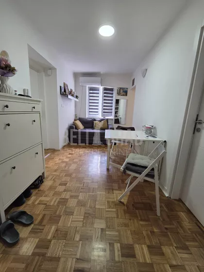 Dečanska | 4zida.rs