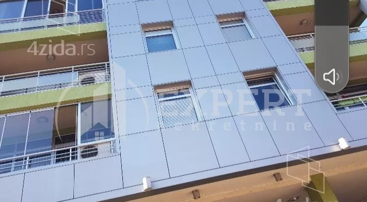 Garaža | 4zida