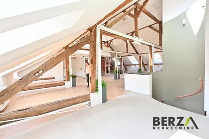 Petrovaradinsko Podgrađe - Gradić | 4zida.rs