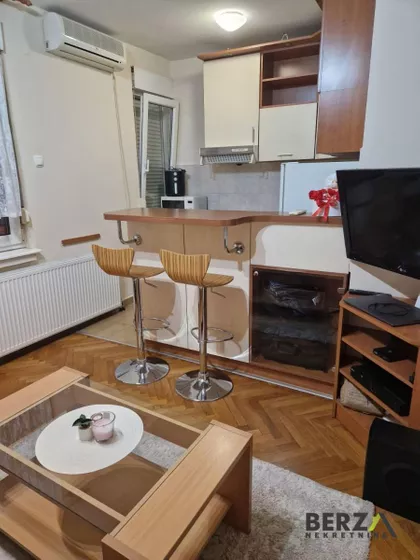 Bulevar Oslobođenja | 4zida.rs