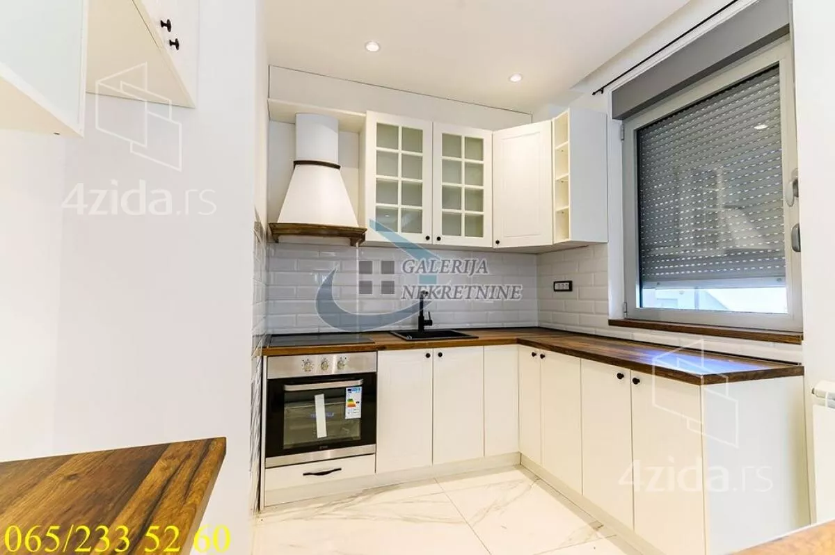 Petosoban stan | 4zida