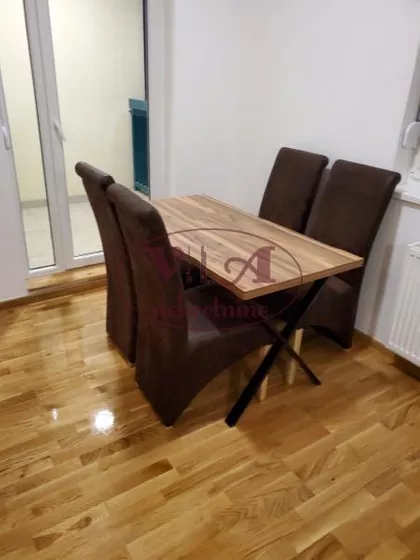 Jugovićevo | 4zida.rs