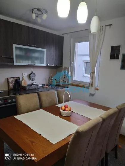 Šejkina | 4zida.rs