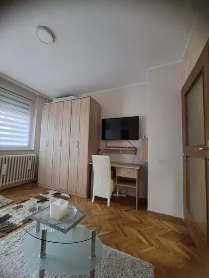 Kosovska 21A | 4zida.rs