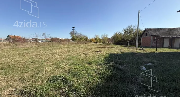 Građevinsko zemljište | 4zida