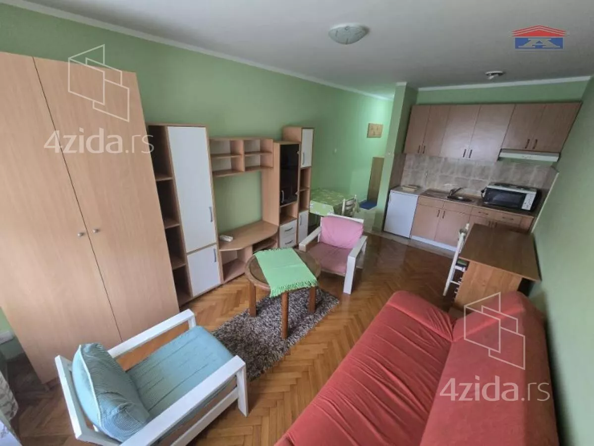 Garsonjera | 4zida