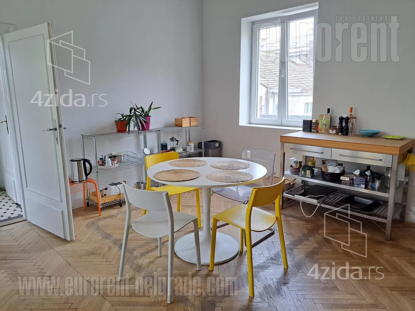 Petosoban stan | 4zida