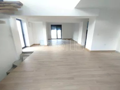 Sremska Kamenica | 4zida.rs