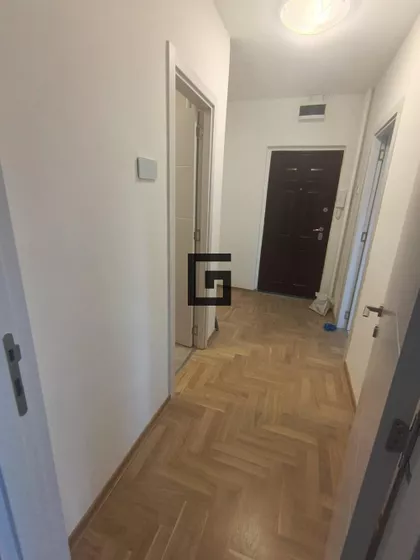 Prvomajska | 4zida.rs