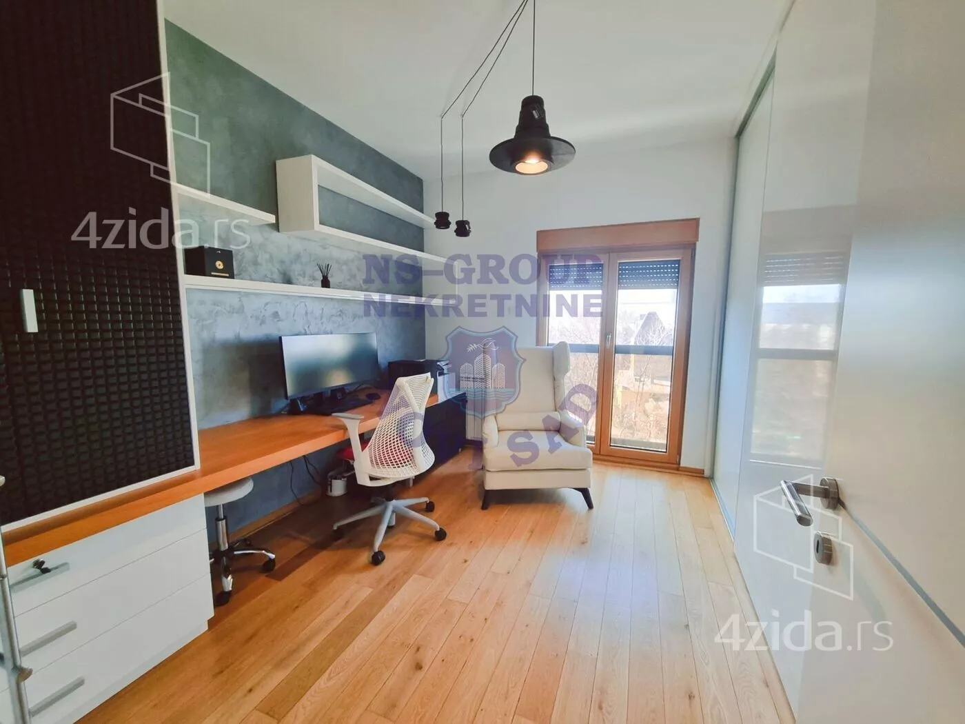 Četvorosoban stan | 4zida