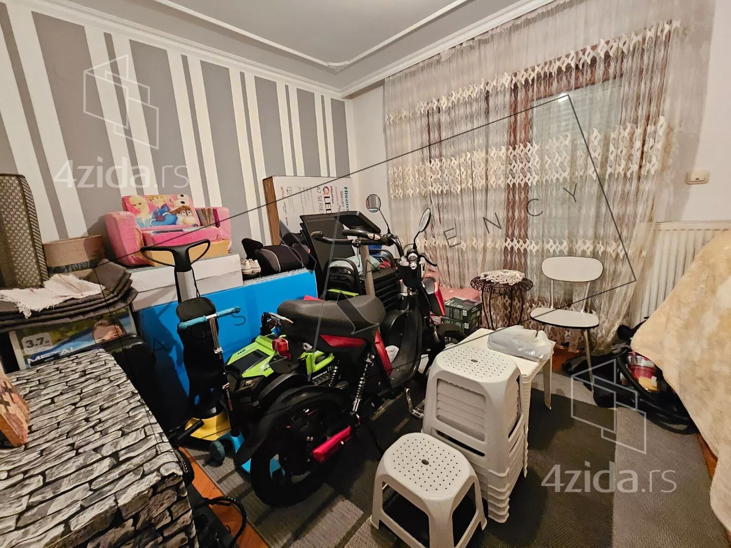 3-etažna kuća | 4zida