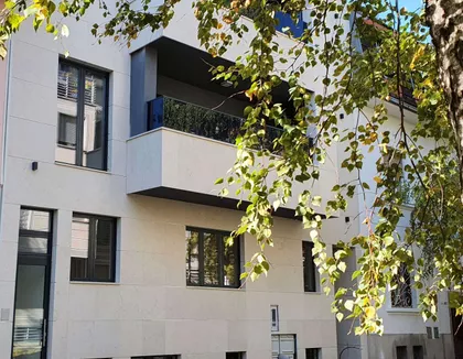 Lovćenska | 4zida.rs