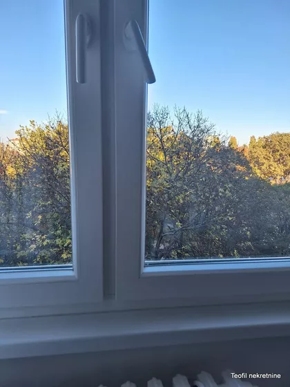 Pariske komune | 4zida.rs