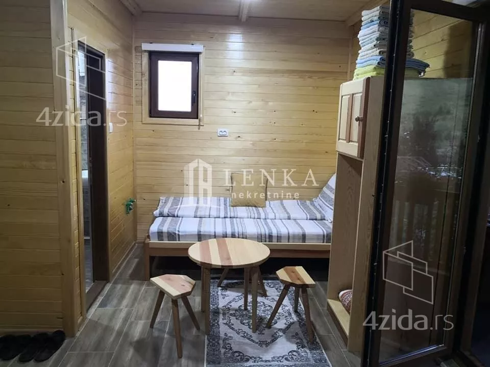 Ugostiteljski objekat | 4zida