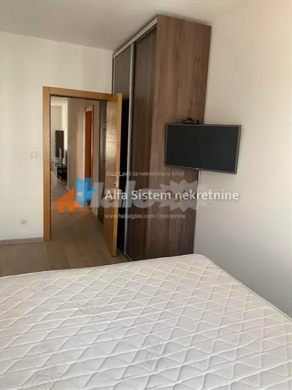 Krunski Venac | 4zida.rs