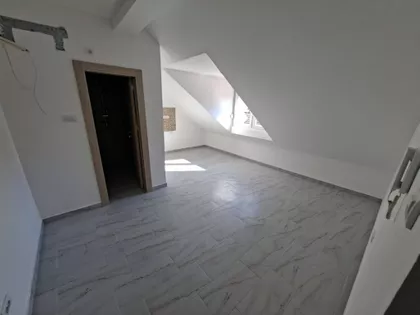 Kertvaroš | 4zida.rs