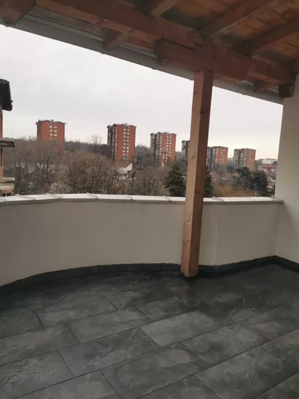 Olge Jovanovic | 4zida.rs