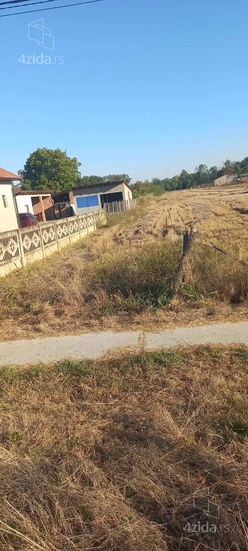 Građevinsko zemljište | 4zida