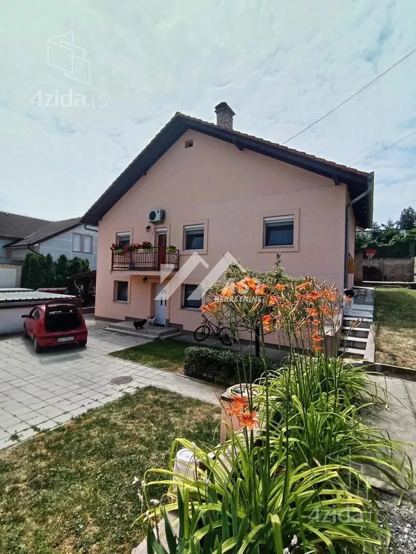 Kuća | 4zida