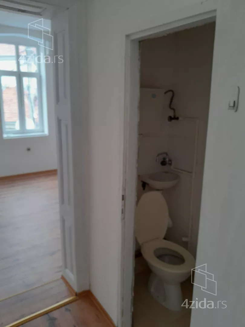 Kancelarija | 4zida