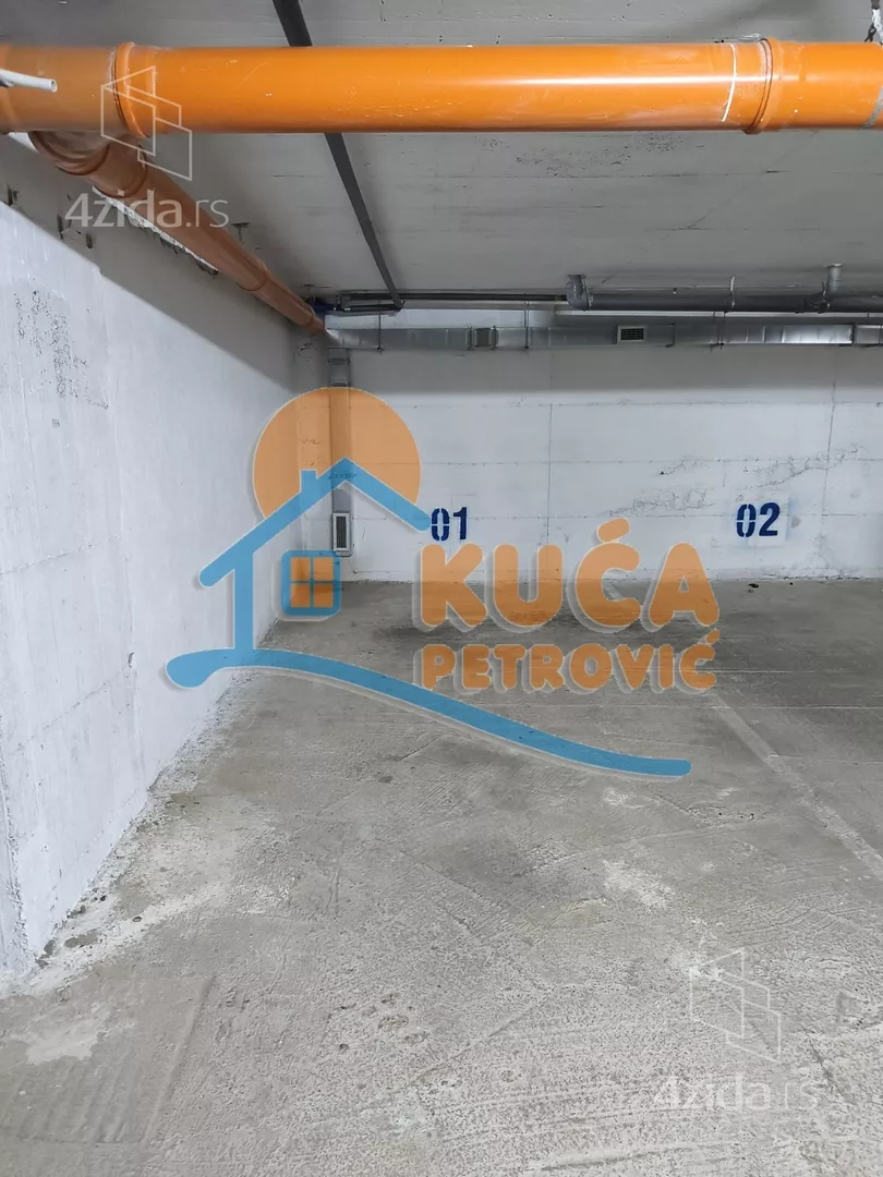 Garaža | 4zida